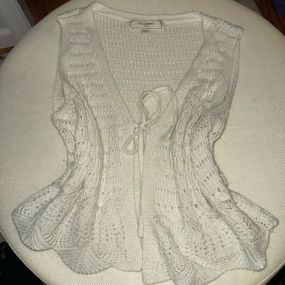 Elegant Cream Knit Vest